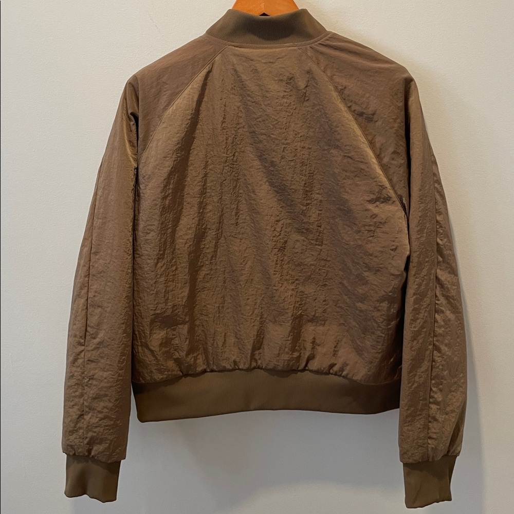 LULULEMON Non-stop  Bomber Reversible Jacket, Size 10 - Picture 6 of 16